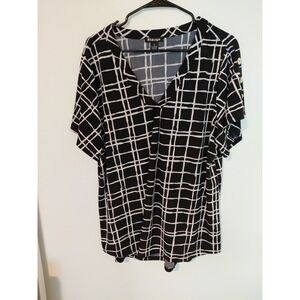 By Design Women's Blouse 2XL Black White Geometric PrintButton Front ShortSleeve